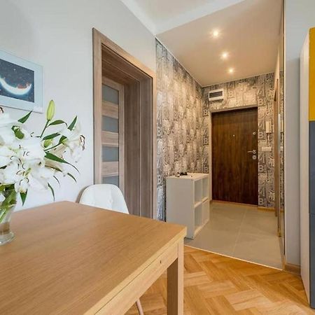 Modern And Cozy- Golden Apartments- Central Location Βαρσοβία Εξωτερικό φωτογραφία