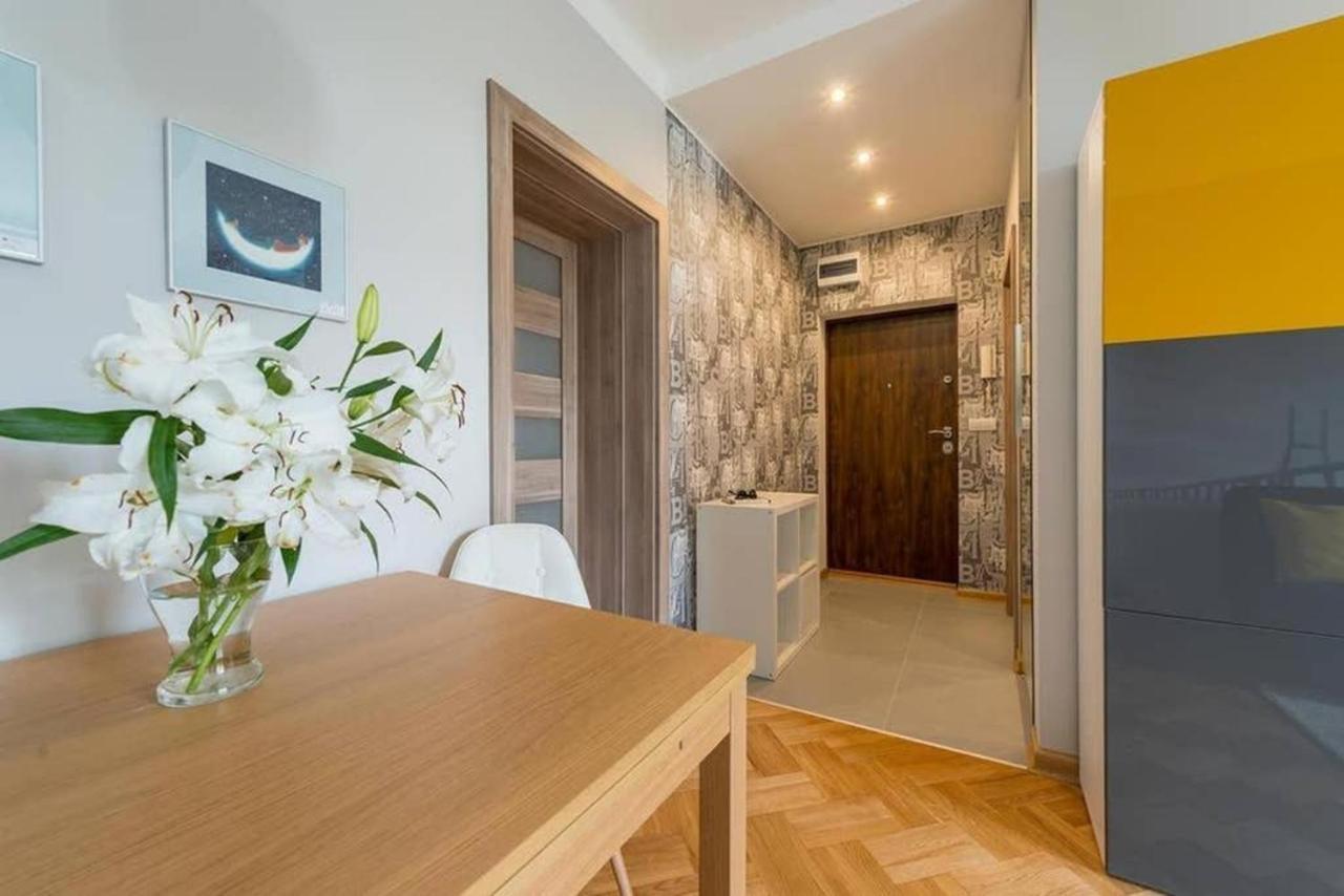 Modern And Cozy- Golden Apartments- Central Location Βαρσοβία Εξωτερικό φωτογραφία